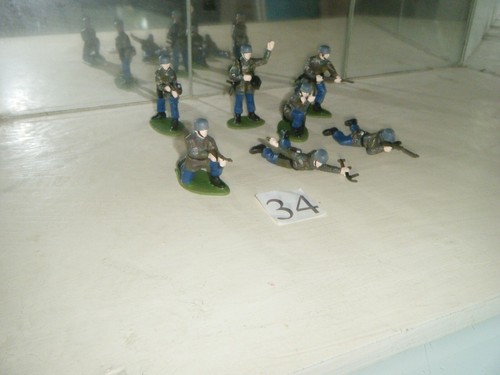Figuren 34 handbemalte - figuren, 1:32